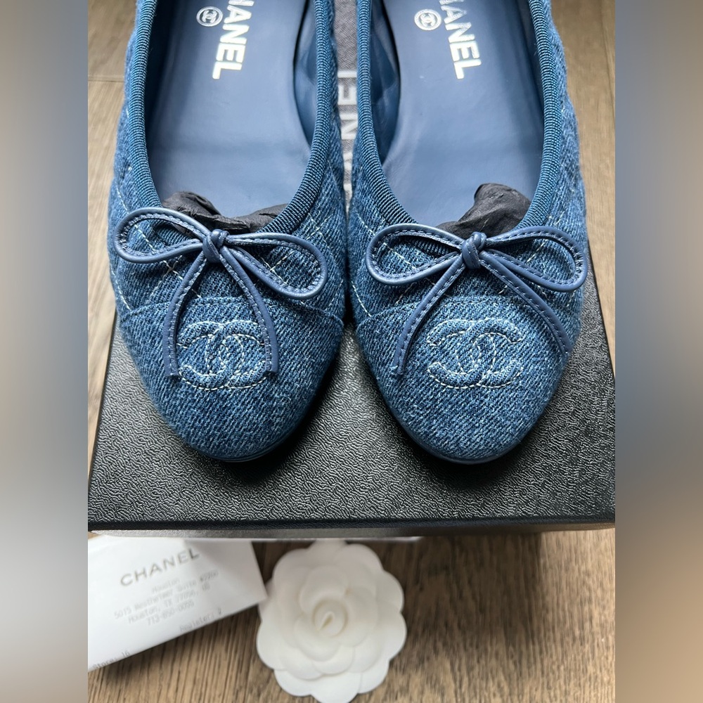 Chanel denim ballet flats 26P size 37 - Picture 2 of 13